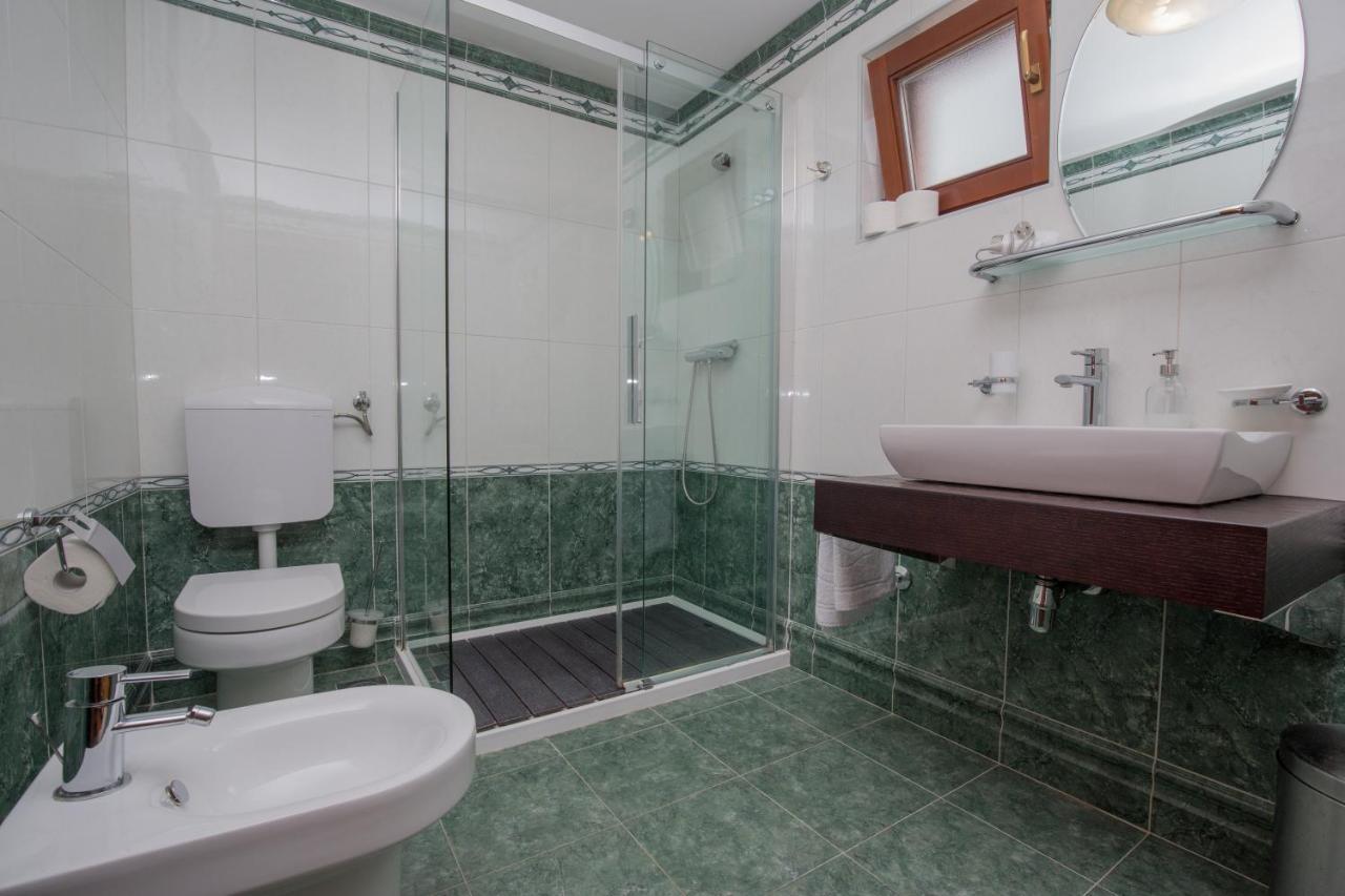 Rooms Plava Laguna Primošten Esterno foto